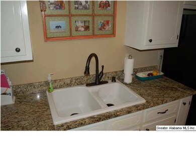 Great kitchen - updated with granite countertops a