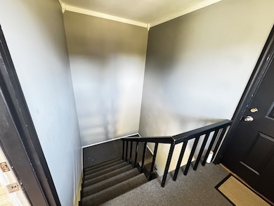 6016 Dickson Rd, Indianapolis, IN 46226 - photo 4