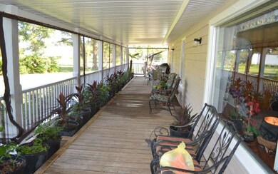 586 SE Leroy Ct, Lake City, FL 32025 - photo 2