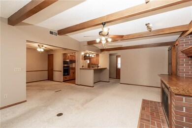 3401 Lindlavista Way, Des Moines, IA 50310 - photo 7