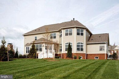 8 Laurnic Dr, Reisterstown, MD 21136 - photo 2