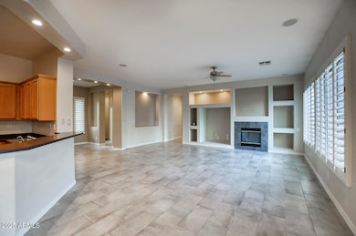 40420 N Chase Oaks Way unit 25, Anthem, AZ 85086 - photo 3