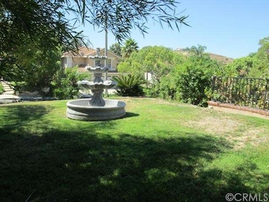 Fountain in Front Yard