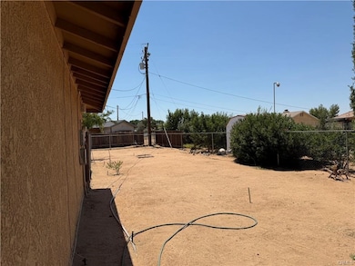 21275 Pocomoke Rd, Apple Valley, CA 92308 - photo 6