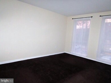 5217 Newton St unit 204, Bladensburg, MD 20710 - photo 7