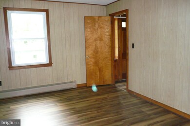 79 Smithtown Rd, Pipersville, PA 18947 - photo 5