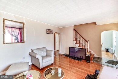 8 Golf Rd, Darby, PA 19023 - photo 3