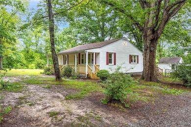 Additional view of home.