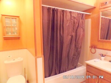 820 Mason St, Elkhart, IN 46516 - photo 2