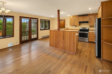 2263 72nd Ave SE, Mercer Island, WA 98040 - photo 2