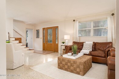 5105 Dian Wood Dr E, Jacksonville, FL 32210 - photo 4