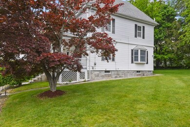 25 Daniels St, Lowell, MA 01852 - photo 4