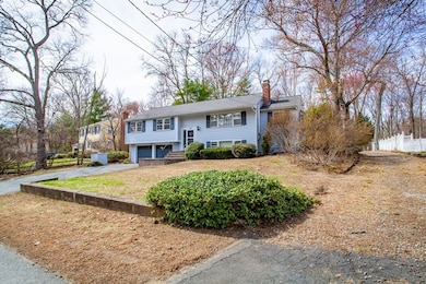 18 Oneida Rd, Acton, MA 01720 - photo 2