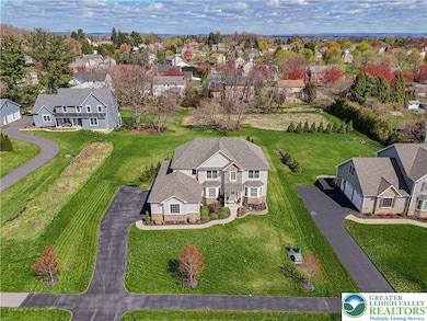 5117 E Texas Rd, Allentown, PA 18106 - photo 2