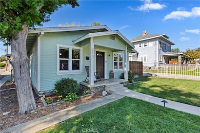 313 N 8th Ave, Upland, CA 91786 - photo 3