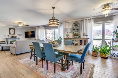 4211 Fairway Dr unit 9, Granbury, TX 76049 - photo 3