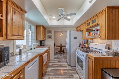 1942 W Kristal Way, Phoenix, AZ 85027 - photo 7