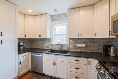 1120 Ekhart-10