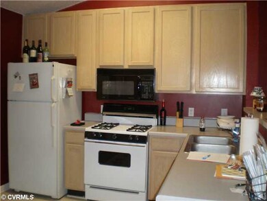 Cafeteria/Kitchen
