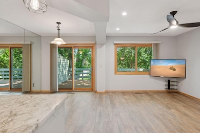 11115 Vessey Cir, Bloomington, MN 55437 - photo 7