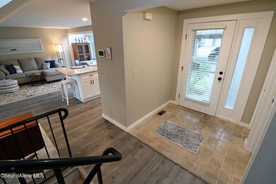 600 W Hubbard Avenue #49