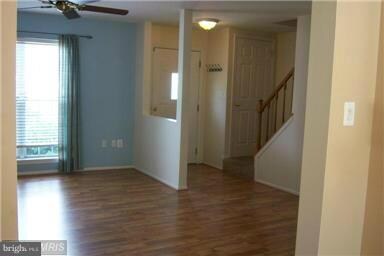 2866 Madeira Ct unit 19-4, Woodbridge, VA 22192 - photo 2