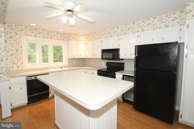 13 Duvall Ct, Wilmington, DE 19808 - photo 3