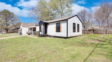 902 Burch St, Ardmore, OK 73401 - photo 3