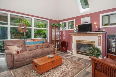 Living Room - View 1 (1280x850)