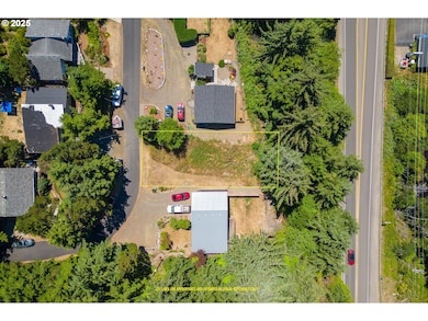 2118 NW View Ridge Dr, Waldport, OR 97394 - photo 6