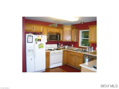 Kitchen with Oak Cabinetry