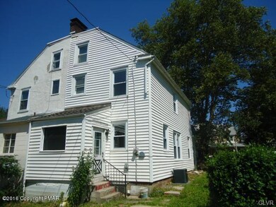 542 North Cir, Bethlehem, PA 18018 - photo 2