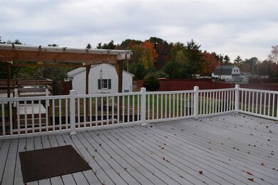 77 Autumn St, Rochester, NH 03868 - photo 6
