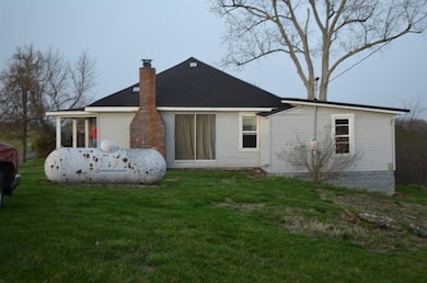 942 Old Dixville Rd, Harrodsburg, KY 40330 - photo 3