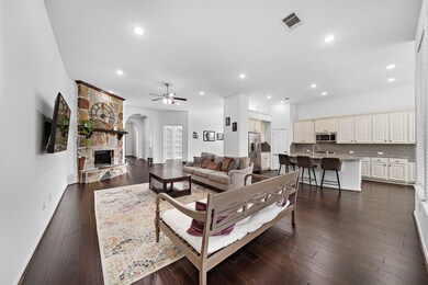 3845 Ponderosa Peak Dr, Spring, TX 77386 - photo 4