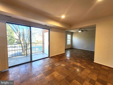 866 Quince Orchard Blvd unit 102, Gaithersburg, MD 20878 - photo 5