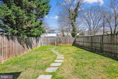 1026 Girard St NE, Washington, DC 20017 - photo 7