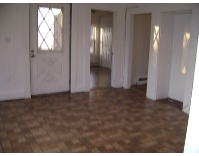 19 Westminster St unit B, Worcester, MA 01605 - photo 3