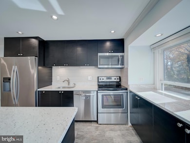 unlisted-address, Alexandria, VA 22310 - photo 6