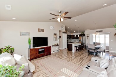 459 Clark St, Grand Junction, CO 81504 - photo 2