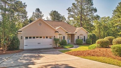 13-13_4 Sugar Pine Dr., Pinehurst