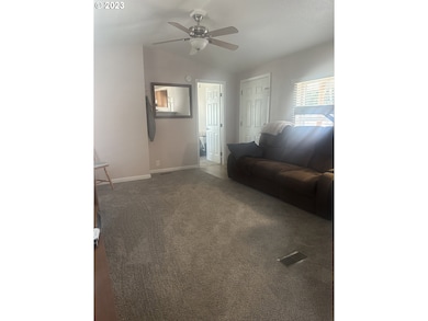 2010 SW 3rd St, Corvallis, OR 97333 - photo 3