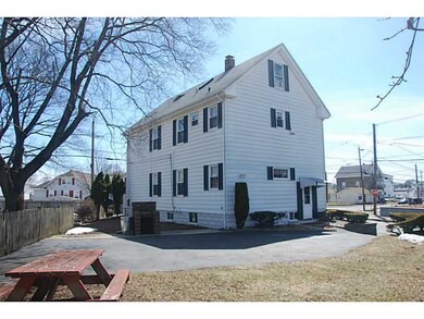 698 Cottage St, Pawtucket, RI 02861 - photo 3