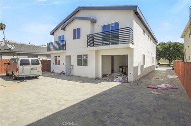 949 N Hobart Blvd, Los Angeles, CA 90029 - photo 3