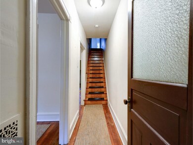 51 E 4th St, Lansdale, PA 19446 - photo 2