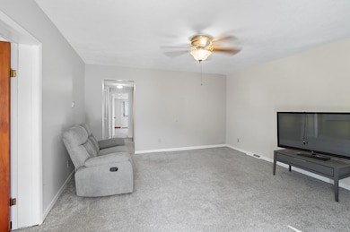 608 W Benton St, Wapakoneta, OH 45895 - photo 5