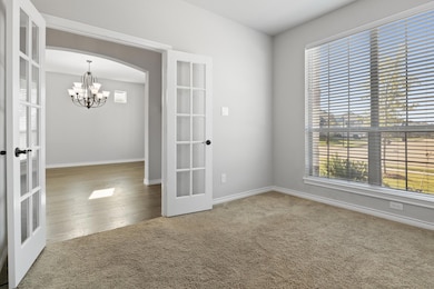 720 Liberty Dr, Joshua, TX 76058 - photo 3