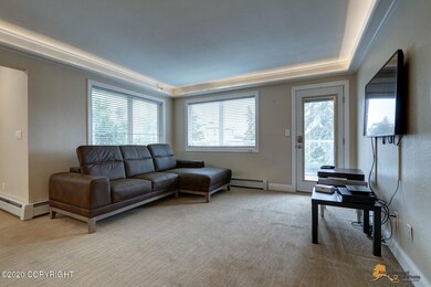 627 N St unit 2, Anchorage, AK 99501 - photo 4