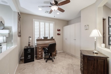 4610 E Jude Ln Gilbert AZ-large-004-3-De