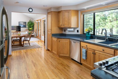 57797 Lassen Ln unit 18, Sunriver, OR 97707 - photo 5